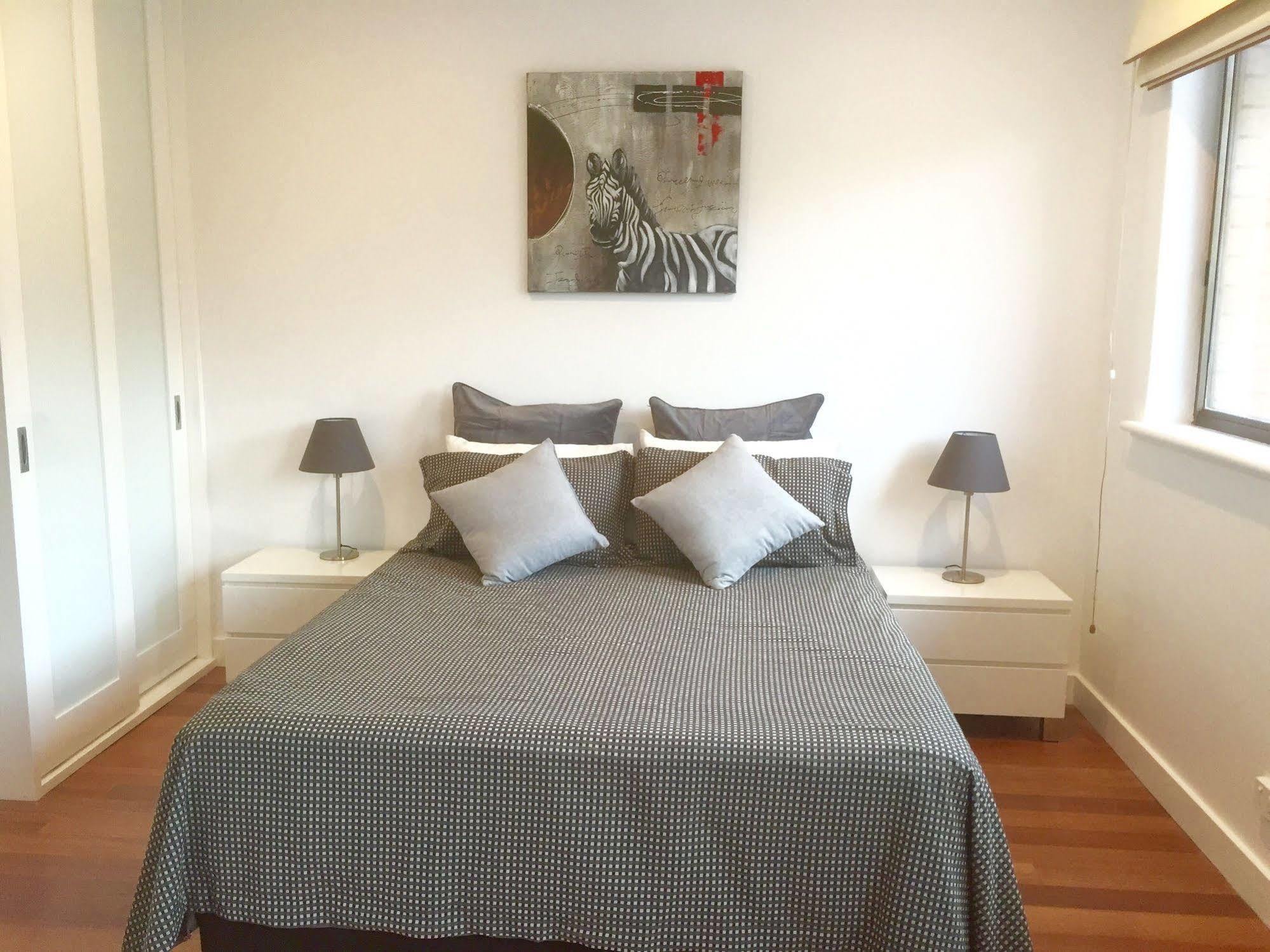 Chic Townhouse In North Adelaide 빌라 외부 사진